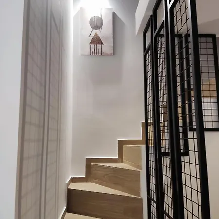 Pagani Blue - Luxury Maisonette B2 Apartment