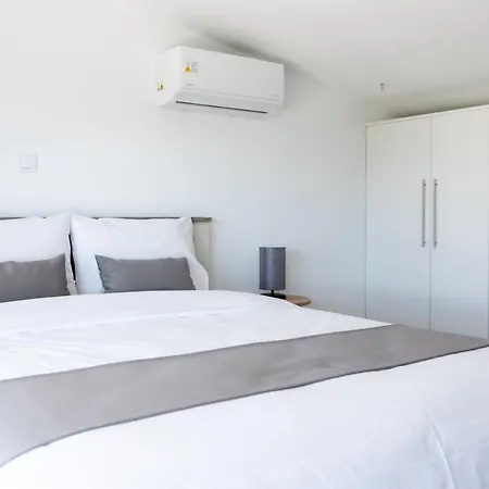 Pagani Blue - Luxury Maisonette B2 아파트 칼라마타