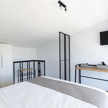 Pagani Blue - Luxury Maisonette B2 Apartment Kalamata