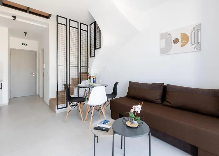 Pagani Blue - Luxury Maisonette B2 * Καλαμάτα